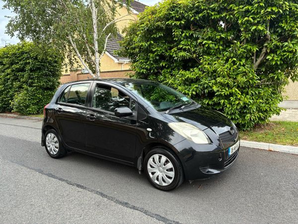 Toyota Yaris Hatchback, Petrol, 2006, Black