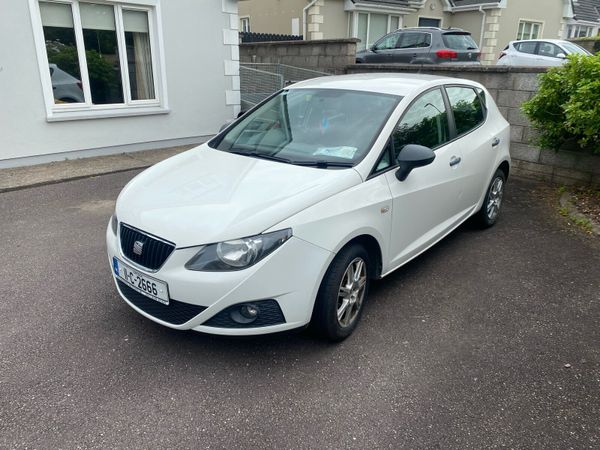 SEAT Ibiza MPV, Petrol, 2011, White