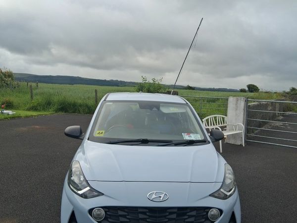 Hyundai i10 Hatchback, Petrol, 2021, Blue