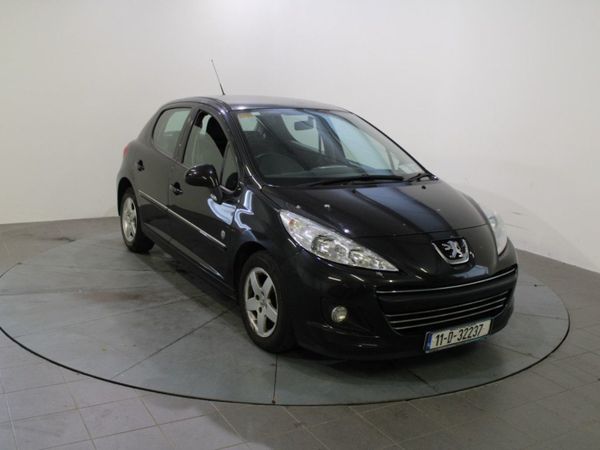 Peugeot 207 Hatchback, Petrol, 2011, Black