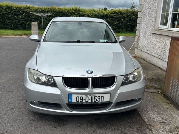 BMW 3-Series Saloon, Diesel, 2009, Silver