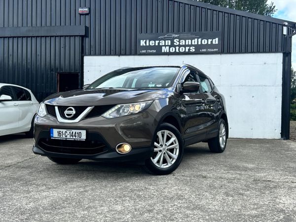 Nissan Qashqai Hatchback, Diesel, 2016, Brown