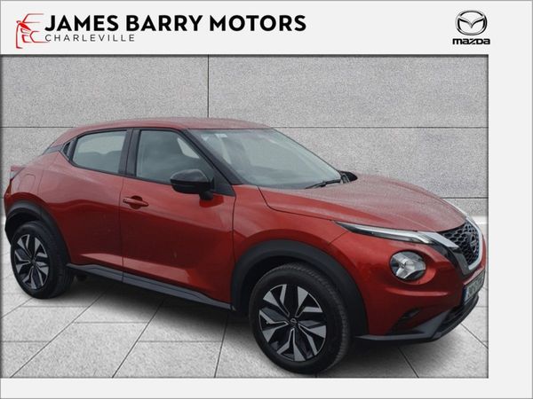 Nissan Juke SUV, Petrol, 2024, Red
