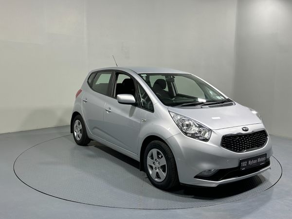 Kia Venga MPV, Petrol, 2018, Grey