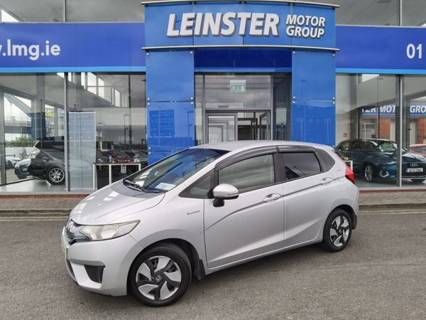 Honda Fit Hatchback, Petrol Hybrid, 2014, Silver