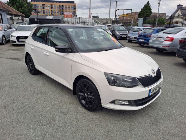 Skoda Fabia Hatchback, Petrol, 2018, White