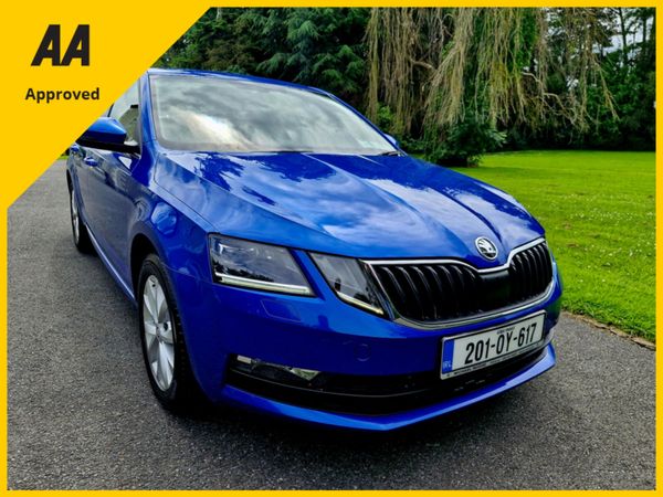 Skoda Octavia Saloon, Petrol, 2020, Blue