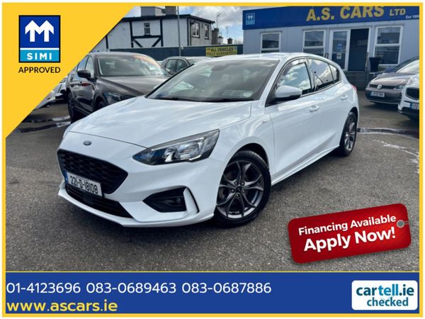 Ford Focus Hatchback, Petrol Hybrid, 2022, White