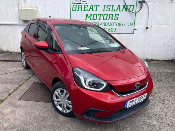 Honda Fit Hatchback, Petrol Hybrid, 2020, Red