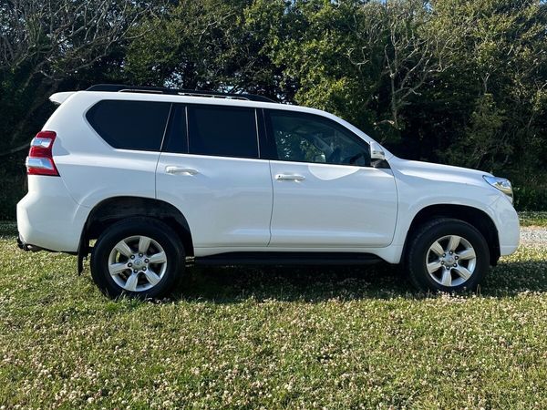 Toyota Land Cruiser SUV, Diesel, 2016, White