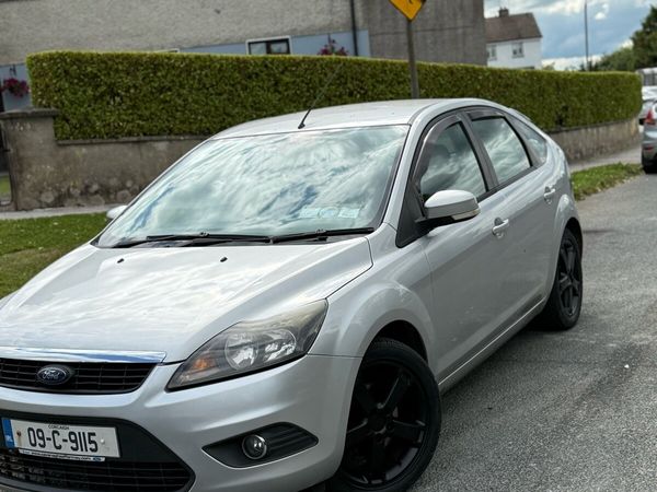 Ford Focus Hatchback, Diesel, 2009, Silver