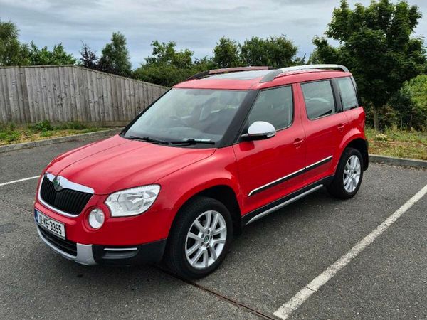 Skoda Yeti SUV, Diesel, 2012, Red