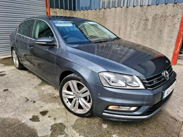 Volkswagen Passat Saloon, Diesel, 2014, Grey