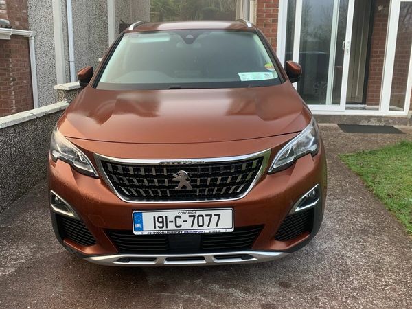 Peugeot 3008 MPV, Petrol, 2019, Brown