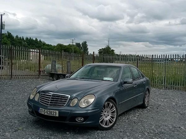 Mercedes-Benz E-Class Saloon, Petrol, 2007, Grey