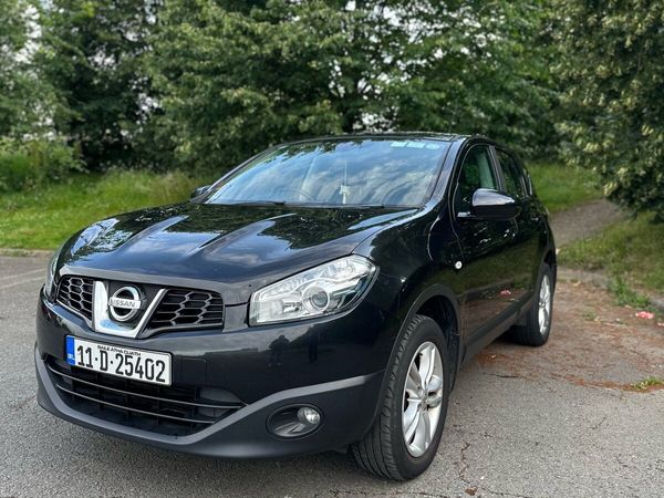 Nissan Qashqai Hatchback, Diesel, 2011, Black