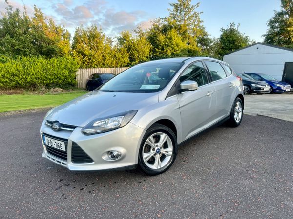 Ford Focus Hatchback, Diesel, 2012, Silver