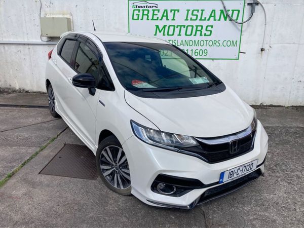 Honda Jazz Hatchback, Petrol Hybrid, 2018, White