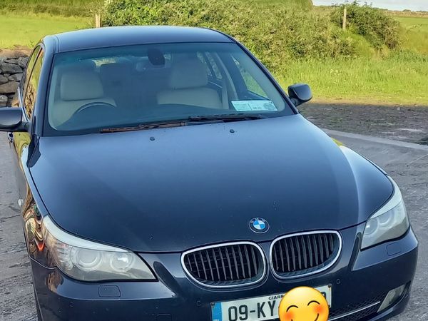 BMW 5-Series Saloon, Diesel, 2009, Blue