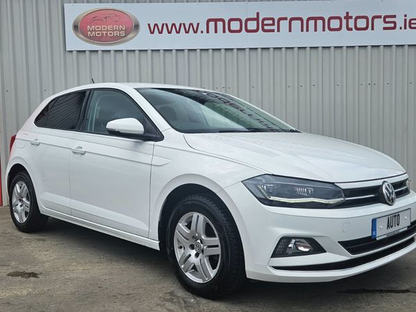 Volkswagen Polo Hatchback, Petrol, 2018, White