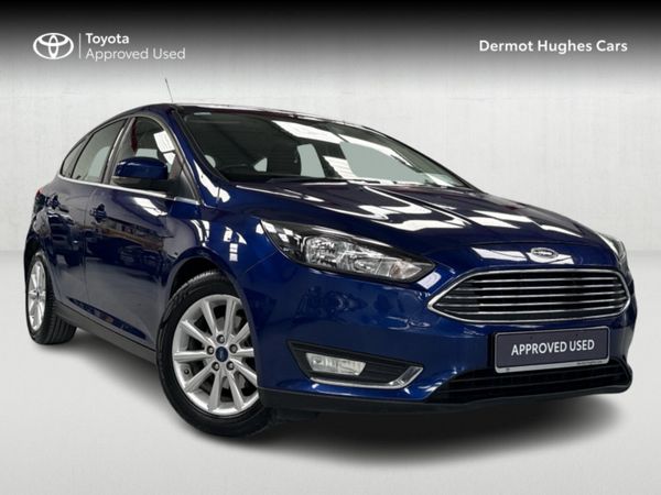 Ford Focus Hatchback, Petrol, 2015, Blue