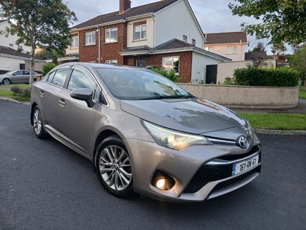 Toyota Avensis Saloon, Diesel, 2016, Bronze