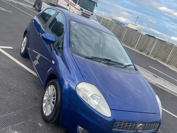 Fiat Punto Hatchback, Petrol, 2010, Blue