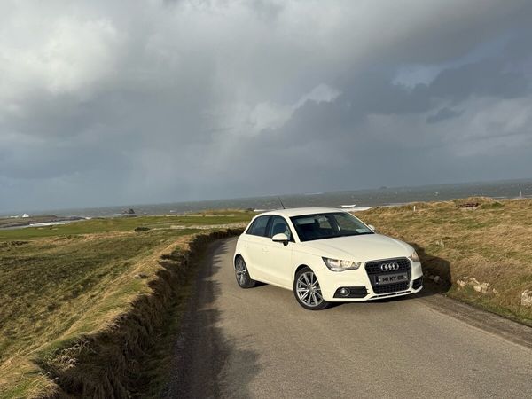 Audi A1 Hatchback, Diesel, 2014, White