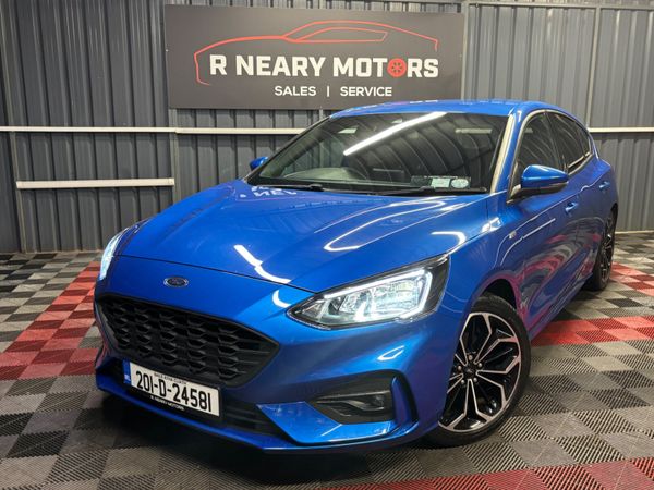 Ford Focus Hatchback, Petrol, 2020, Blue