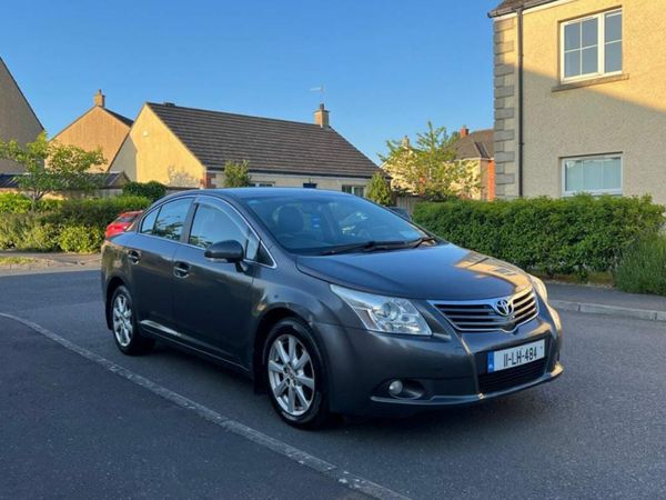 Toyota Avensis Saloon, Diesel, 2011, Grey