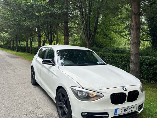BMW 1-Series Hatchback, Petrol, 2012, White
