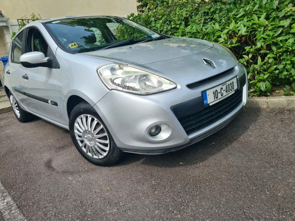 Renault Clio Hatchback, Ethanol Petrol, 2010, Silver