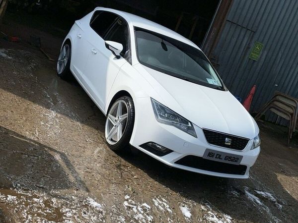 SEAT Leon Hatchback, Diesel, 2016, White