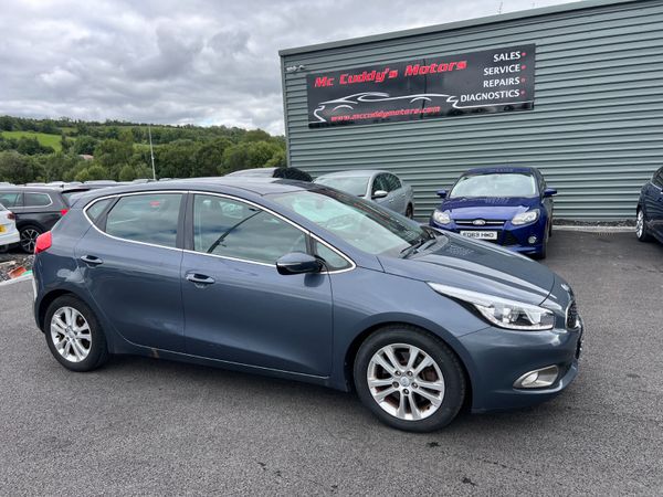 Kia Ceed Hatchback, Diesel, 2013, Black