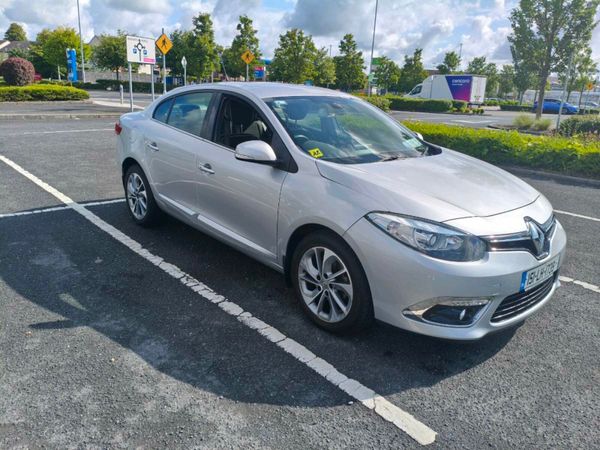 Renault Fluence Saloon, Diesel, 2015, Silver