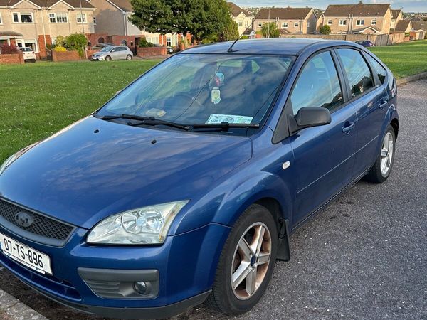 Ford Focus Hatchback, Petrol, 2007, Blue