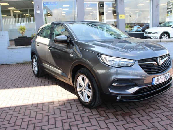 Vauxhall Grandland X Hatchback, Diesel, 2018, Grey