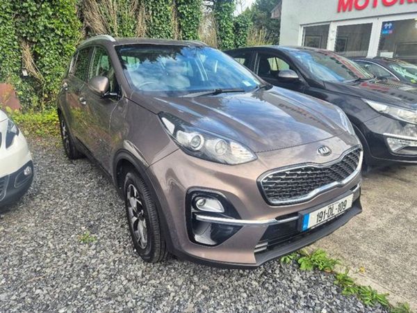Kia Sportage MPV, Diesel, 2019, Brown