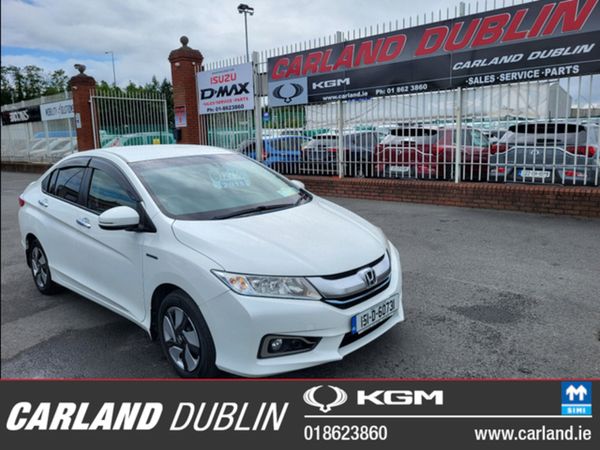 Honda Grace Saloon, Petrol, 2015, White