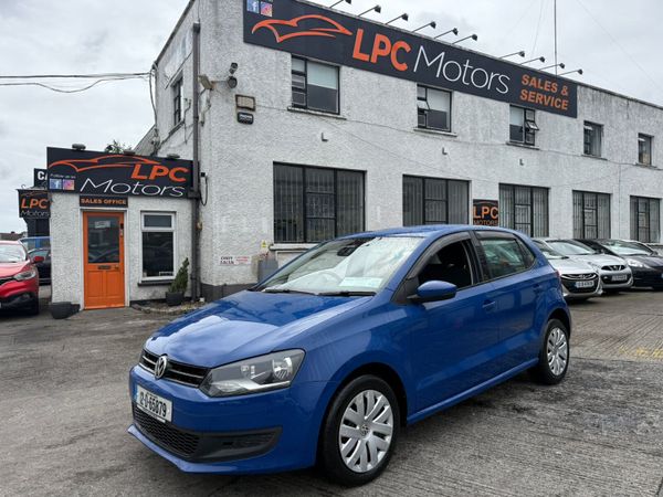 Volkswagen Polo Hatchback, Petrol, 2012, Blue