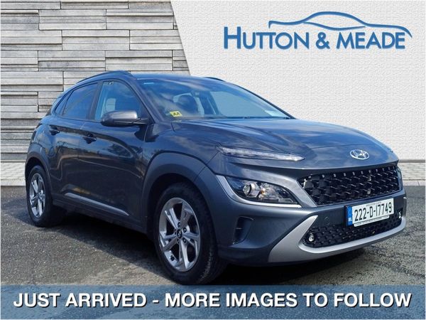 Hyundai KONA SUV, Petrol, 2022, 