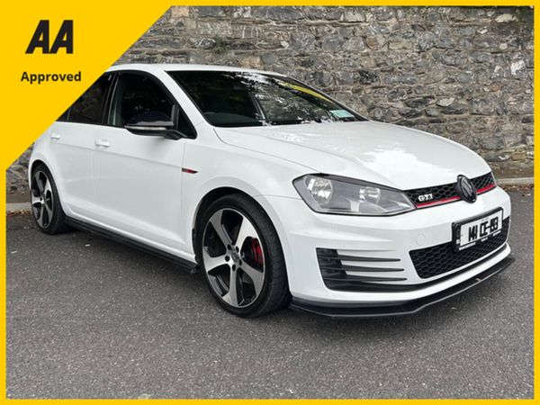 Volkswagen Golf Estate, Petrol, 2014, White