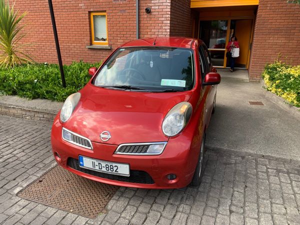 Nissan Micra Hatchback, Petrol, 2011, Red