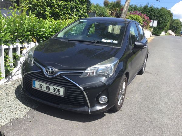 Toyota Yaris Hatchback, Diesel, 2016, Black