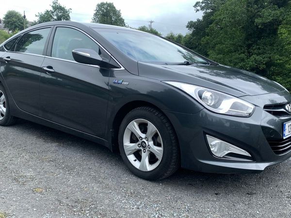 Hyundai i40 Saloon, Diesel, 2013, Grey