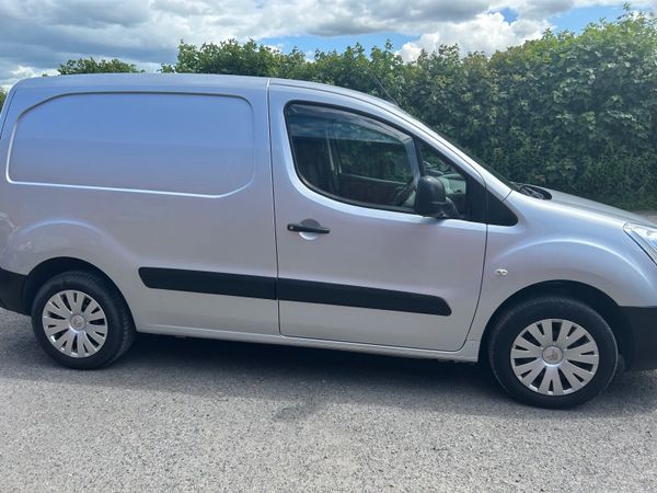 Citroen Berlingo MPV, Diesel, 2017, Silver