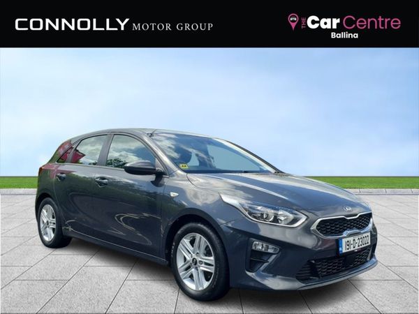 Kia Ceed Hatchback, Petrol, 2019, Grey