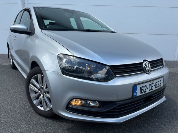 Volkswagen Polo Hatchback, Petrol, 2016, Silver