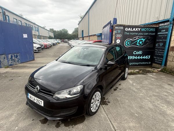 Volkswagen Polo Hatchback, Petrol, 2014, Black