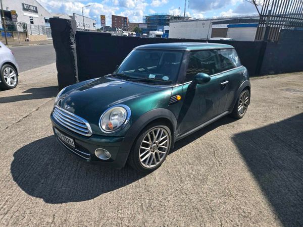 Mini Cooper Hatchback, Diesel, 2009, Green
